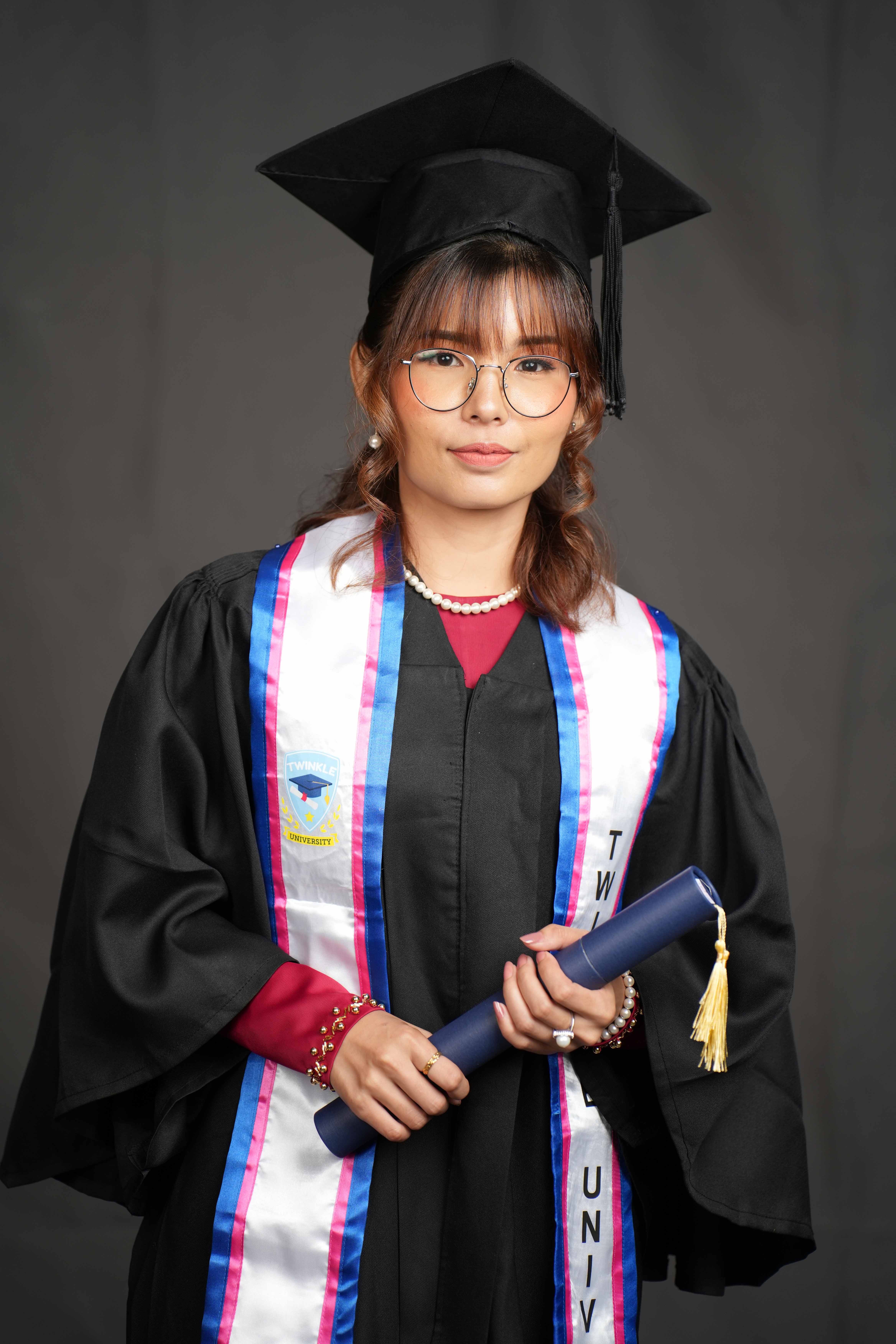 Hnin_Yu_Khine